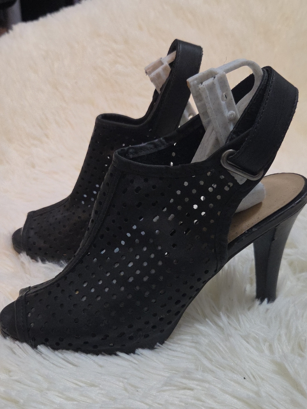Audrey Brooke Women's Black Perforated Slingback High Heel Sandals - Size 7.5